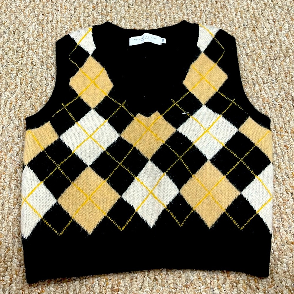 Sweater vest from Nectar clothing